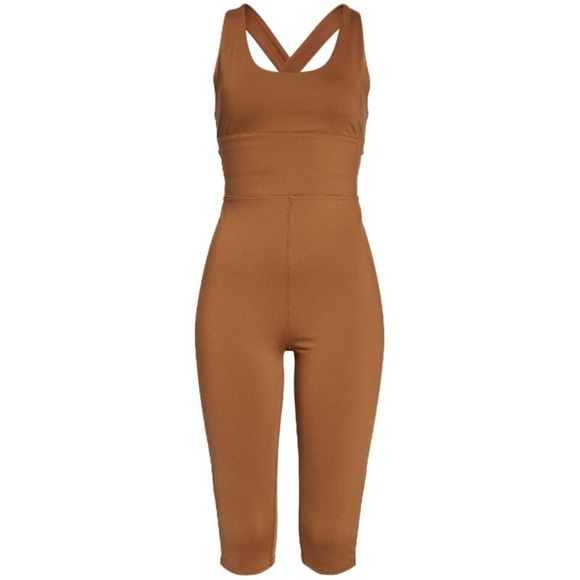 Alo Yoga Airbrush Physique Cropped Jumpsuit in Cinnamon...